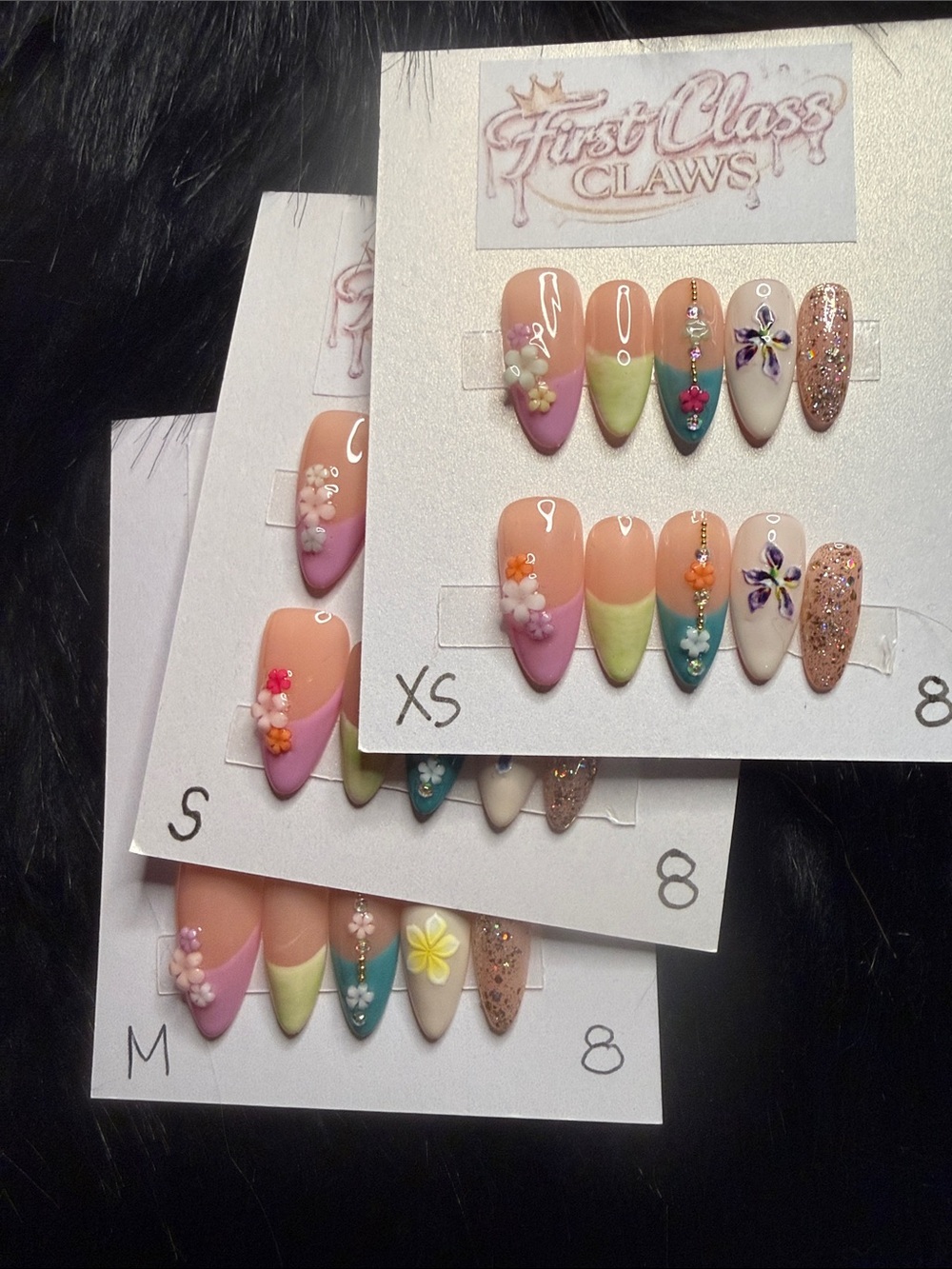 Floral Multicolor Press-On Nail Set — Peach, Pink & Teal